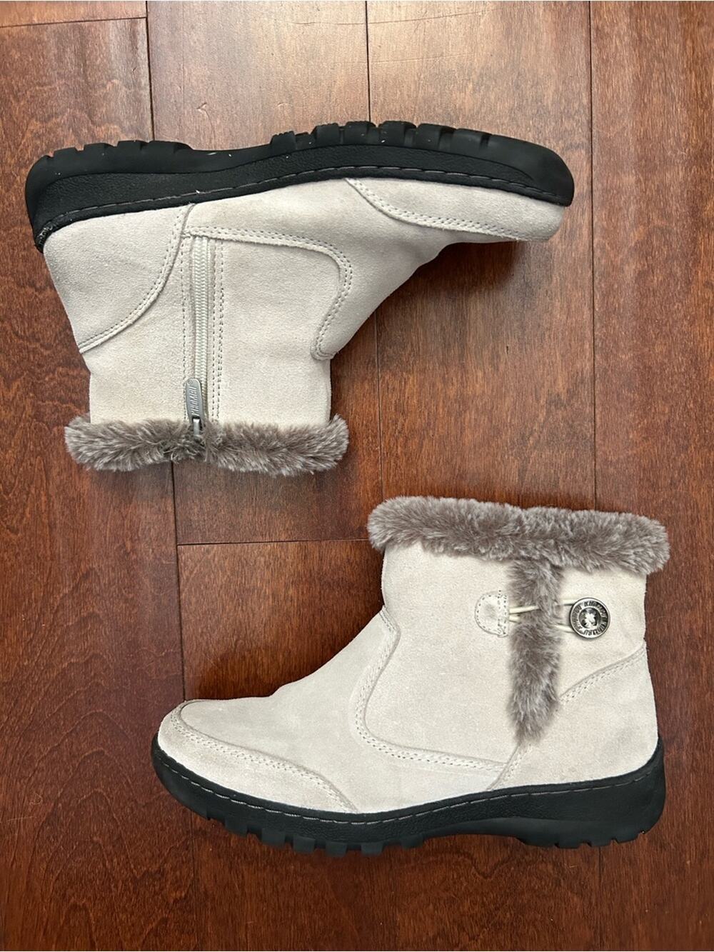 Khombu Iris Suede Ankle Boots Feature a Cozy Faux Fur Trim, Size 8